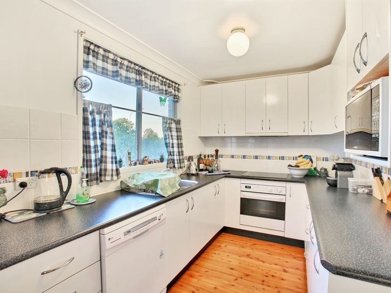 Eschol Park NSW 2558