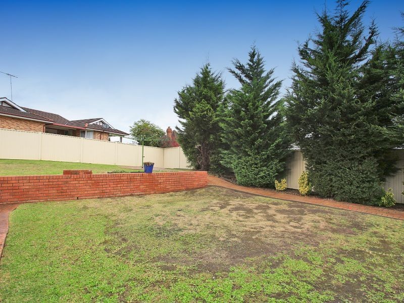 10 Corryton Pl, Glen Alpine NSW 2560