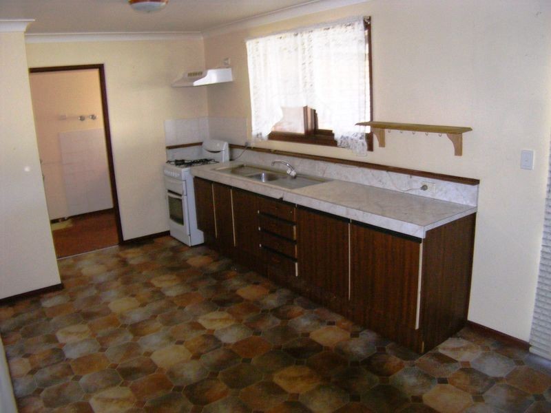Ruse NSW 2560