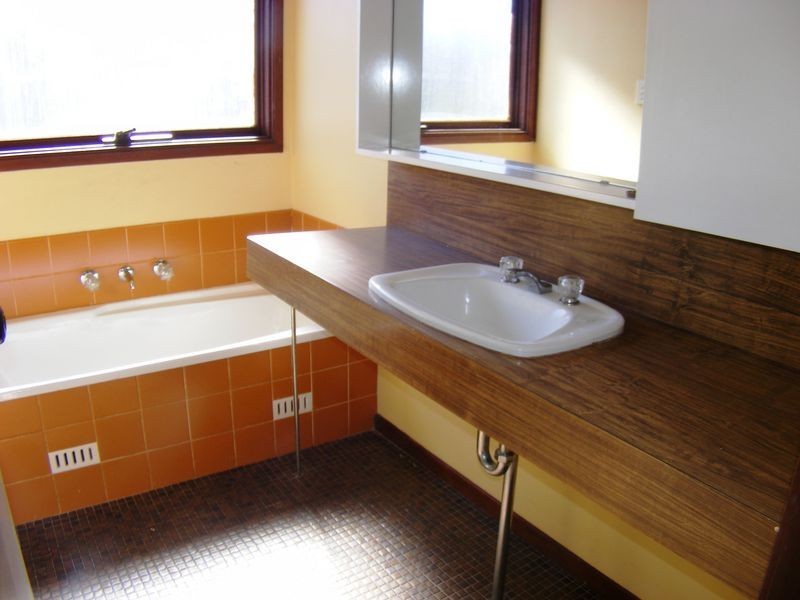 Ruse NSW 2560