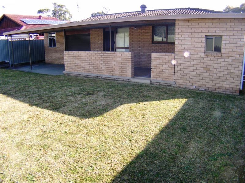 Ruse NSW 2560