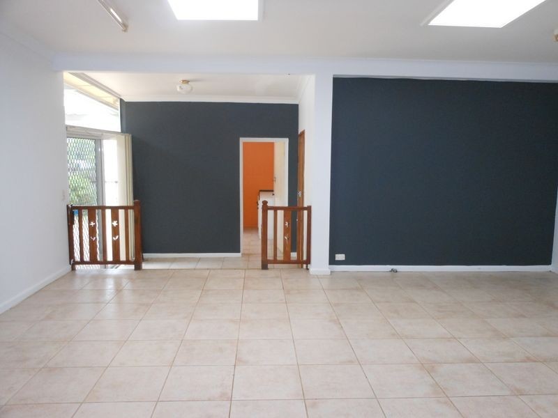 17 Macleay Street, Bradbury NSW 2560