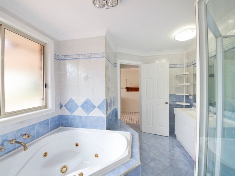 Kearns NSW 2558