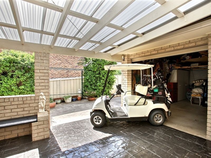 Glen Alpine NSW 2560