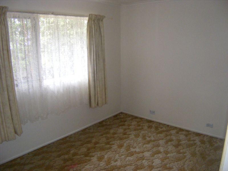 12 Weemala Cres, Bradbury NSW 2560