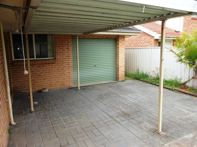 19B Meredith Cres, St Helens Park NSW 2560