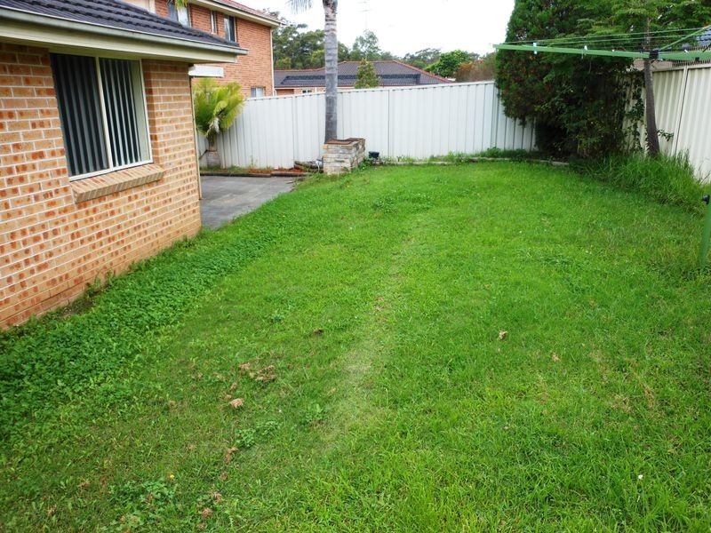 19B Meredith Cres, St Helens Park NSW 2560