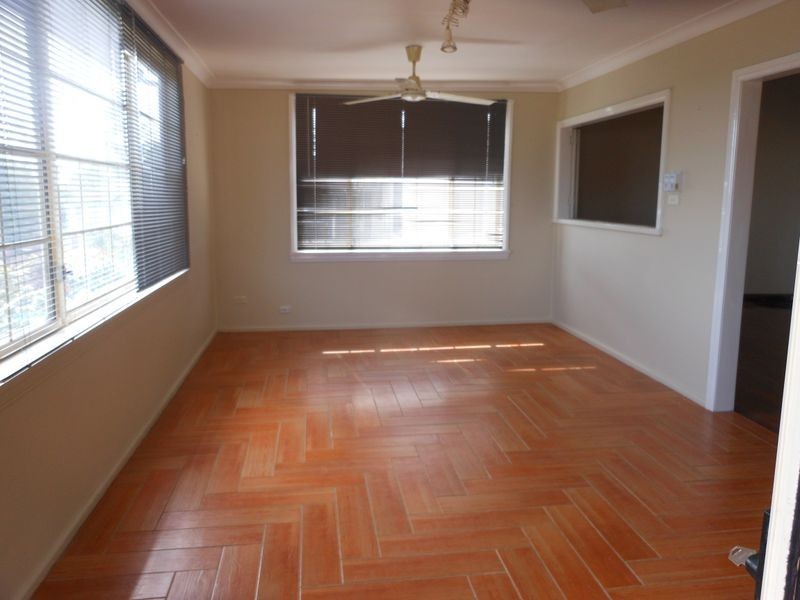 17 St Johns Road, Campbelltown NSW 2560