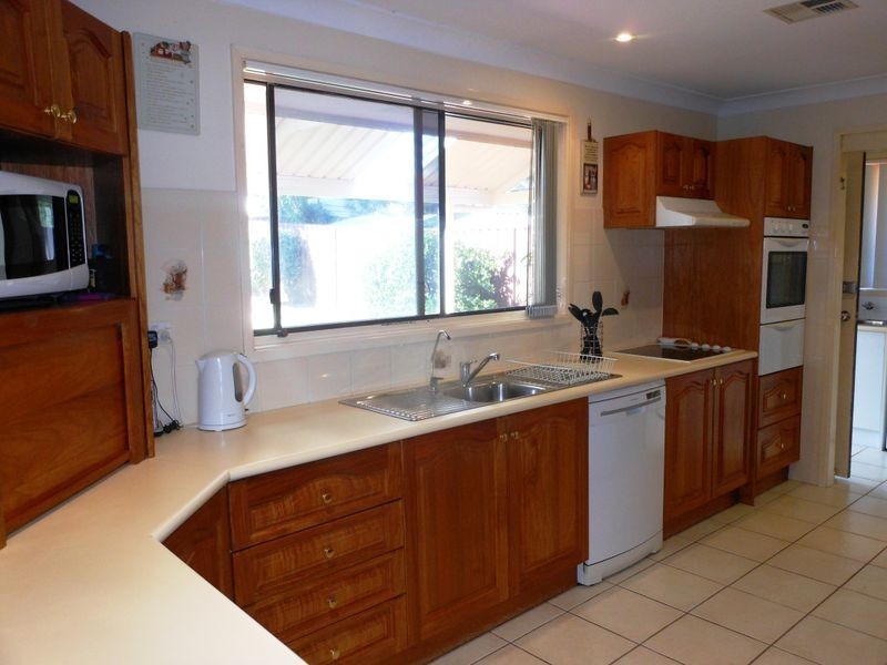 14 Mustang Dr, Raby NSW 2566