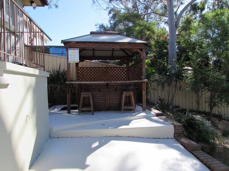 33 Lillyvicks  Crescent, Ambarvale NSW 2560