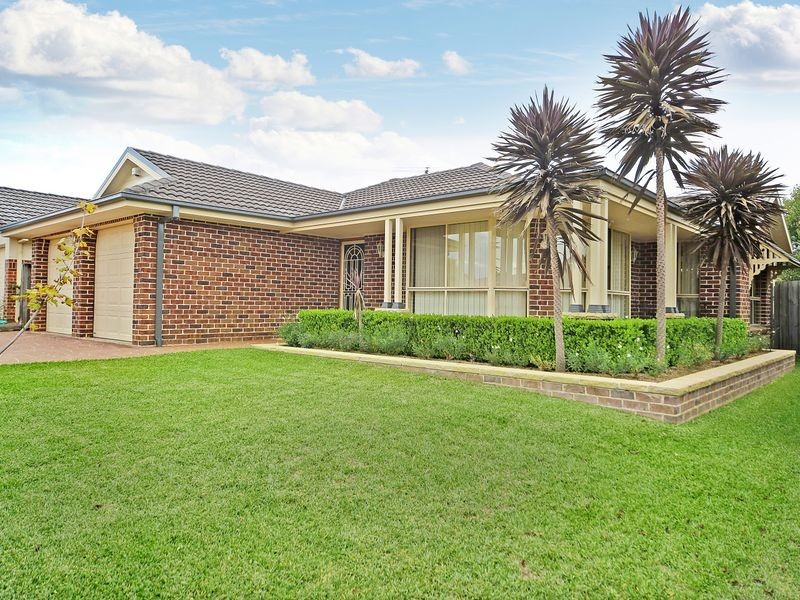 14 Montgomery Cir, Narellan Vale NSW 2567