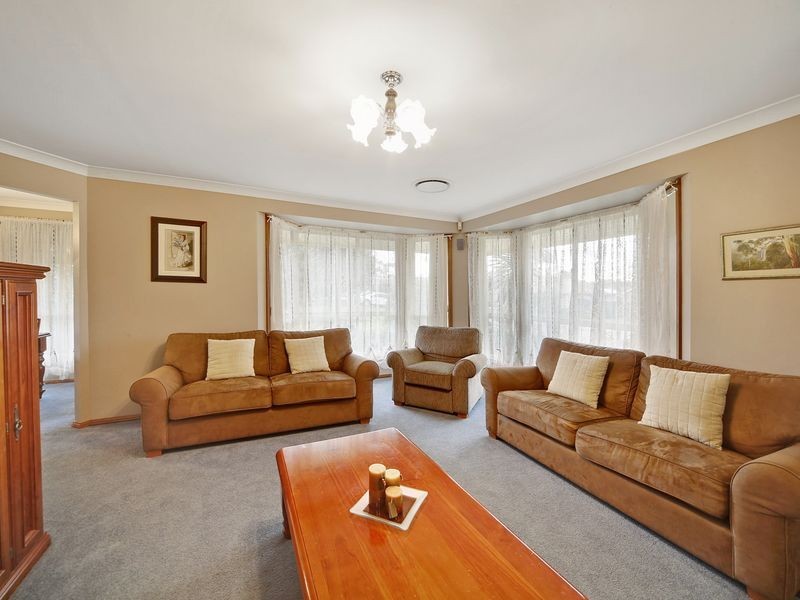 14 Montgomery Cir, Narellan Vale NSW 2567