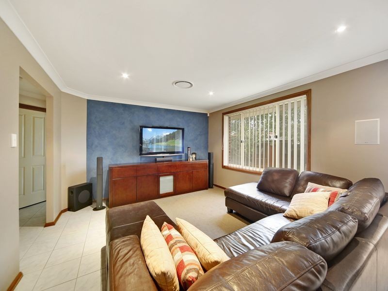 14 Montgomery Cir, Narellan Vale NSW 2567