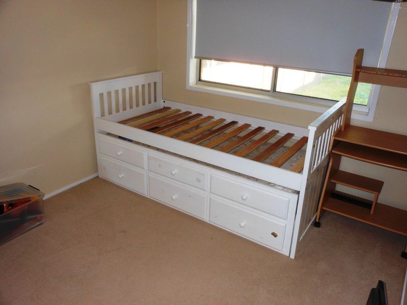 Campbelltown NSW 2560