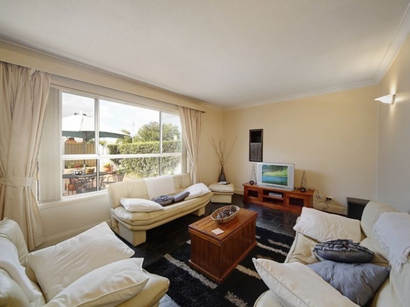 21 Treelands Avenue, Ingleburn NSW 2565