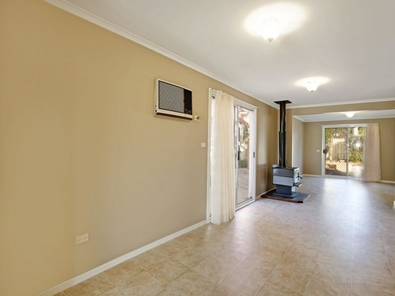 5 Lochalsh Street, St Andrews NSW 2566