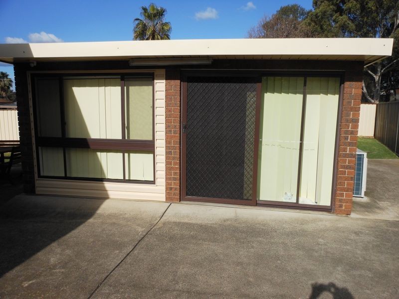 Eschol Park NSW 2558