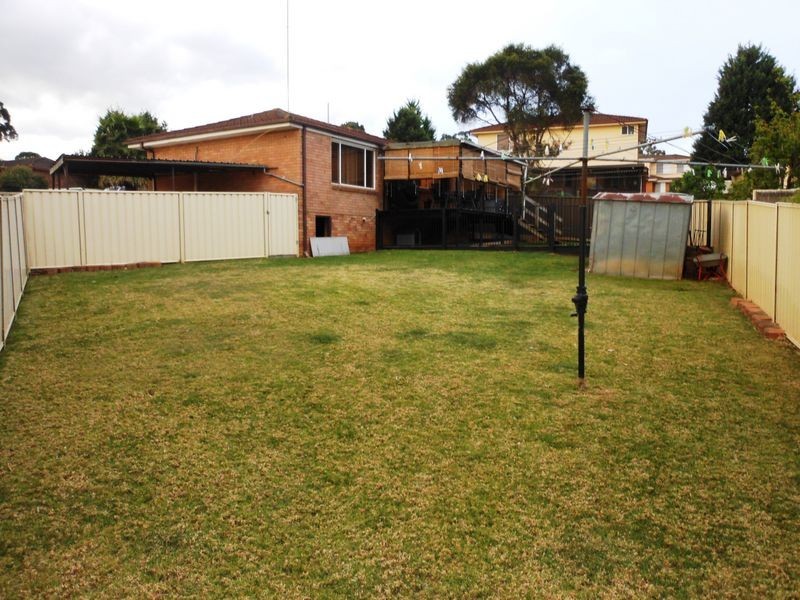 Eschol Park NSW 2558