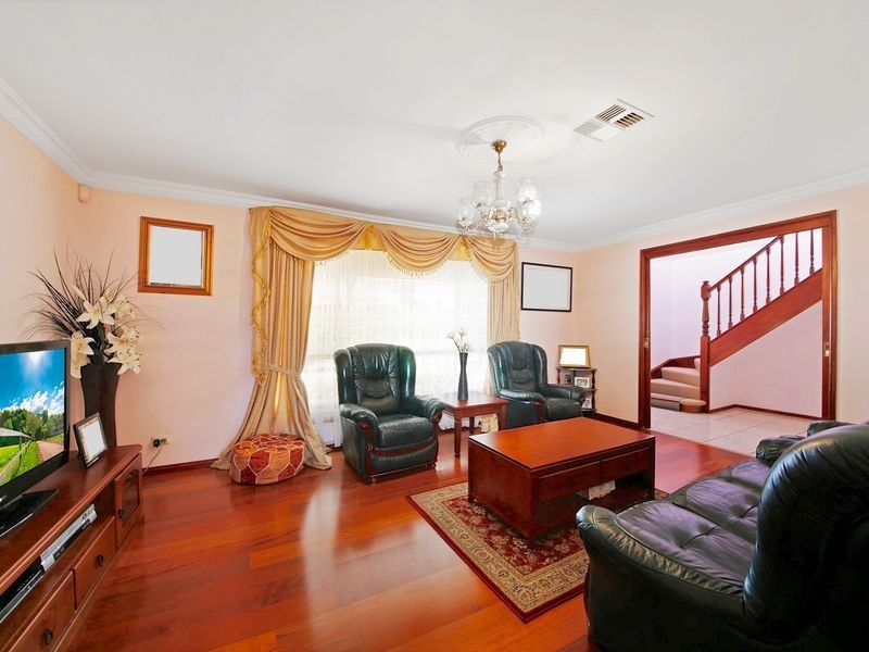 Ambarvale NSW 2560