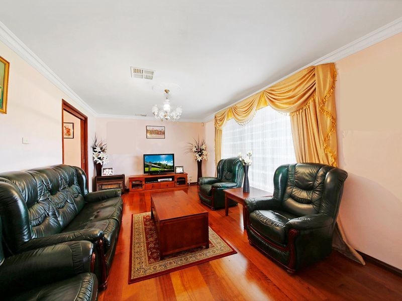 Ambarvale NSW 2560