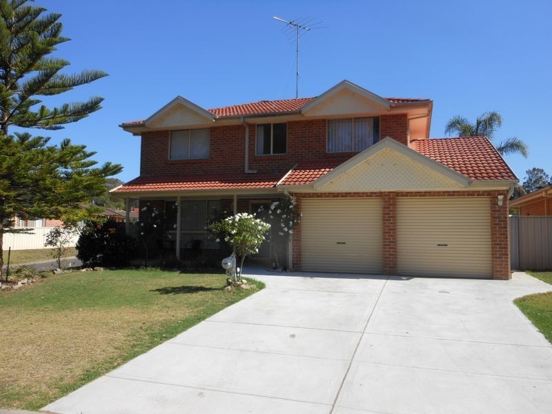 19A Meredith Cres, St Helens Park NSW 2560