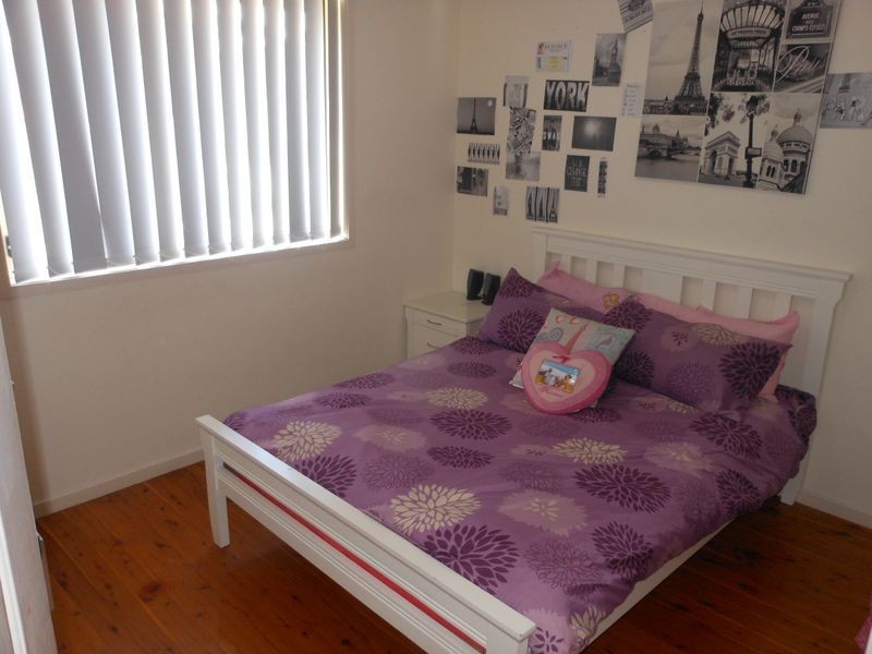 19A Meredith Cres, St Helens Park NSW 2560