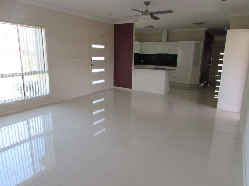 28 Ellery Street, Minto NSW 2566