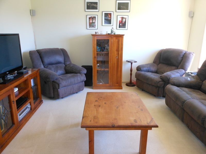 10 Anderson Street, St Helens Park NSW 2560