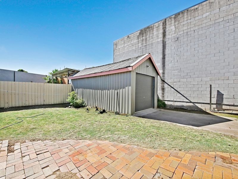4 Somerset Street, Minto NSW 2566