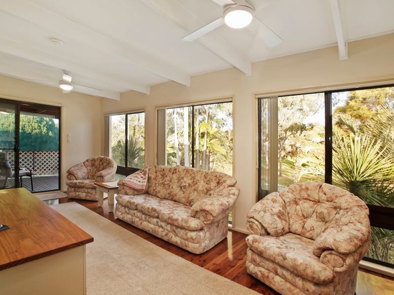 18 Graphite Pl, Eagle Vale NSW 2558