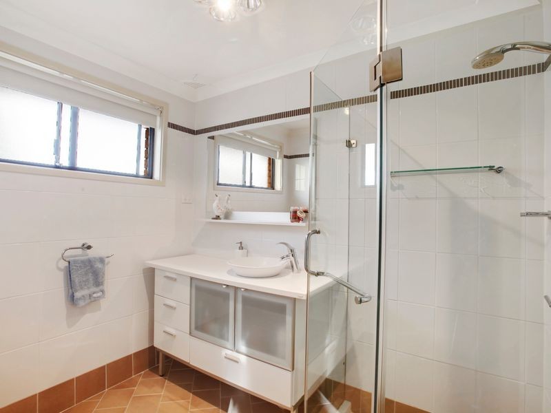 18 Graphite Pl, Eagle Vale NSW 2558