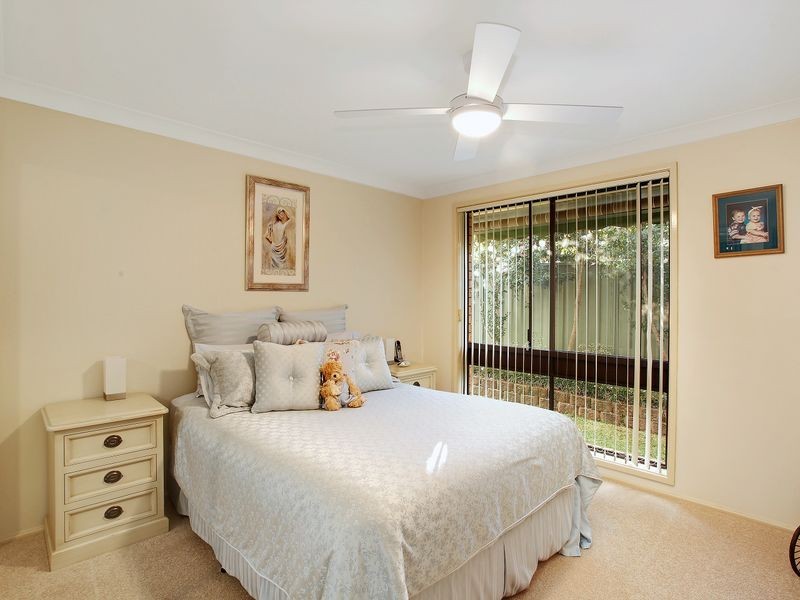 18 Graphite Pl, Eagle Vale NSW 2558