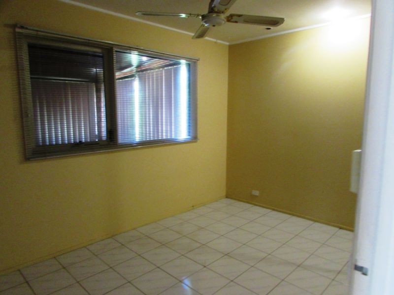 155 St Johns Rd, Bradbury NSW 2560