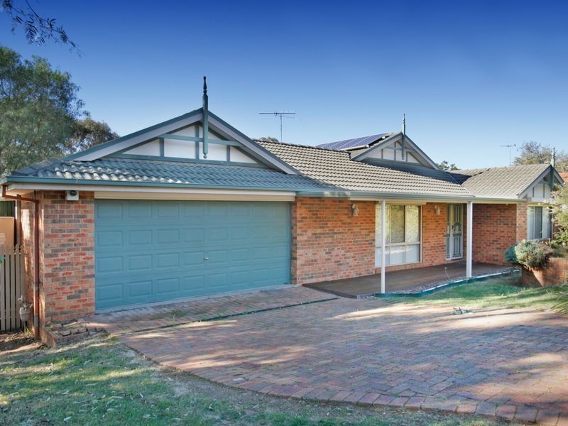 12 Clarke Pl, Mount Annan NSW 2567