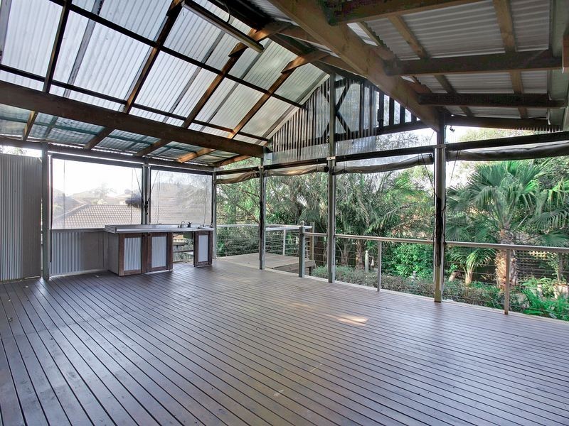 12 Clarke Pl, Mount Annan NSW 2567