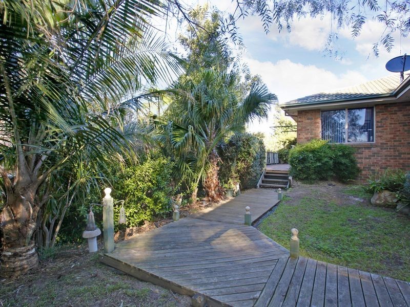 12 Clarke Pl, Mount Annan NSW 2567