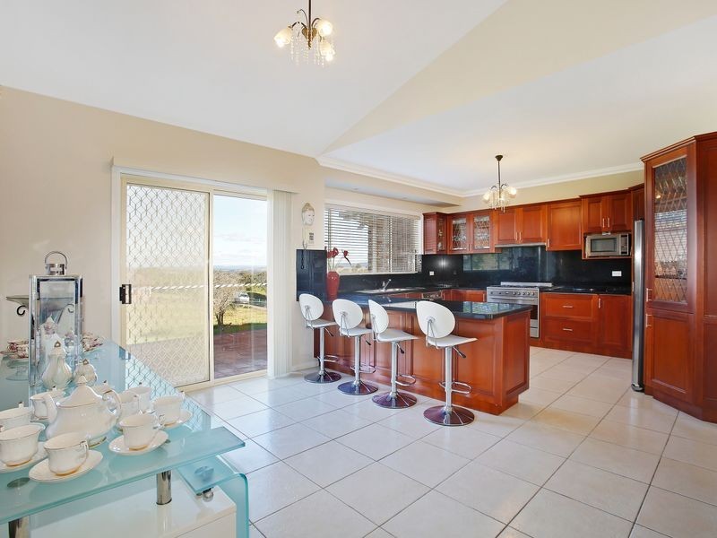 31 Greco Pl, Rosemeadow NSW 2560