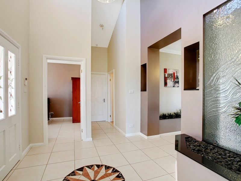 31 Greco Pl, Rosemeadow NSW 2560