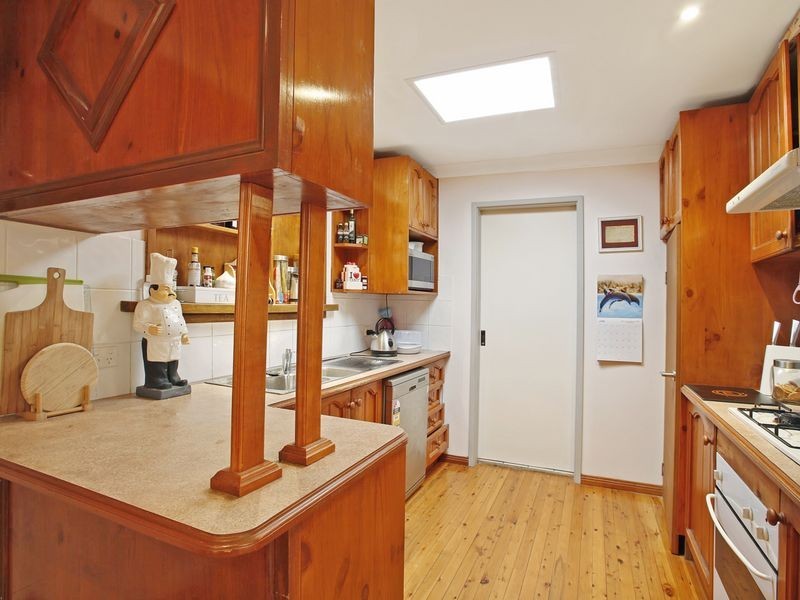 30 Danube Cres, Kearns NSW 2558