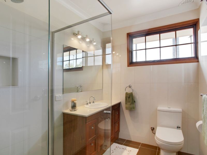 1 Mackellar Pl, Campbelltown NSW 2560