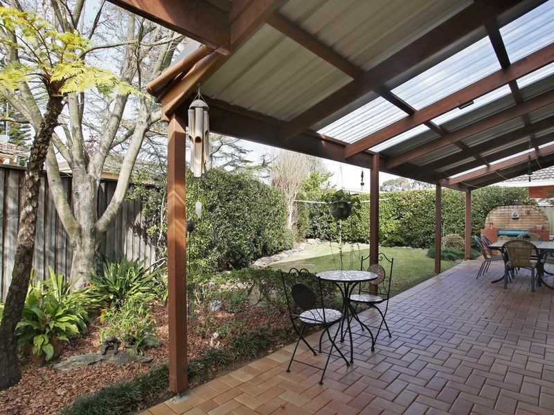 1 Mackellar Pl, Campbelltown NSW 2560