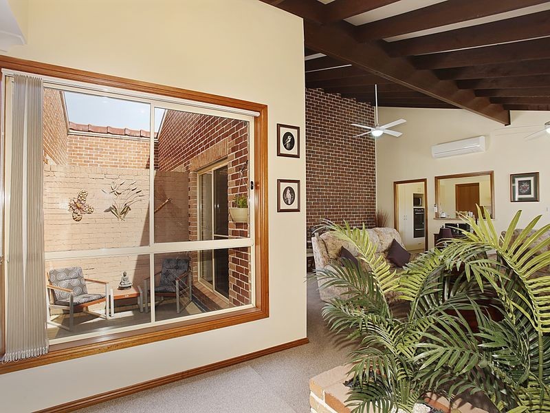 6A Francisco Cres, Rosemeadow NSW 2560