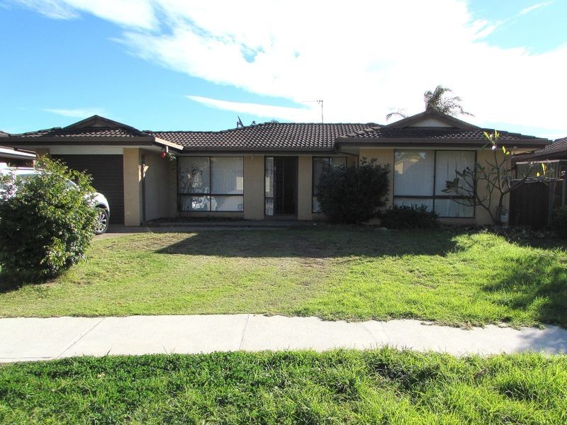 5 Waterworth Dr, Narellan Vale NSW 2567