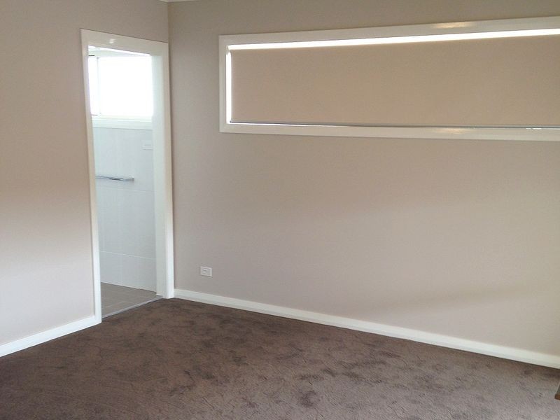 8 Skaife St, Oran Park NSW 2570