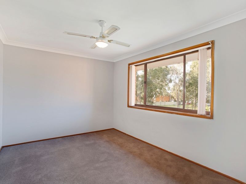 11 Rudd Rd, Leumeah NSW 2560