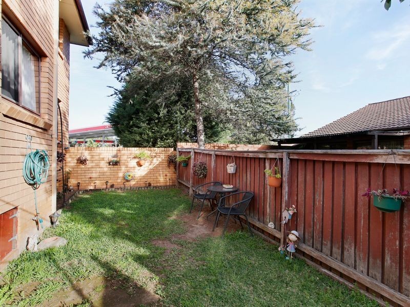11 Rudd Rd, Leumeah NSW 2560