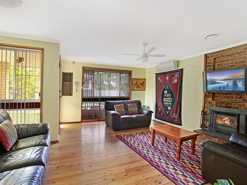 53 Elouera Cres, Woodbine NSW 2560