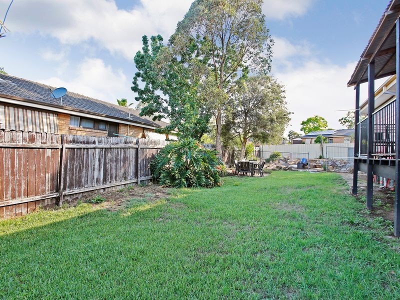 12 Weemala Cres, Bradbury NSW 2560