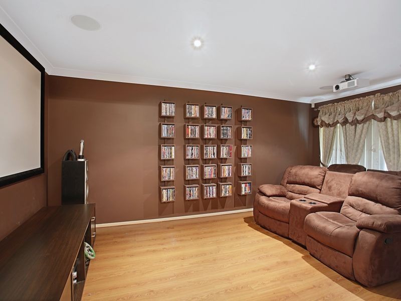 2 Ager Cottage Cres, Blair Athol NSW 2560