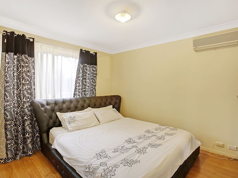 2 Ager Cottage Cres, Blair Athol NSW 2560